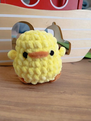 Χειροποίητο πλεκτό κοτοπουλάκι amigurumi καινούργιο με βελονάκι
