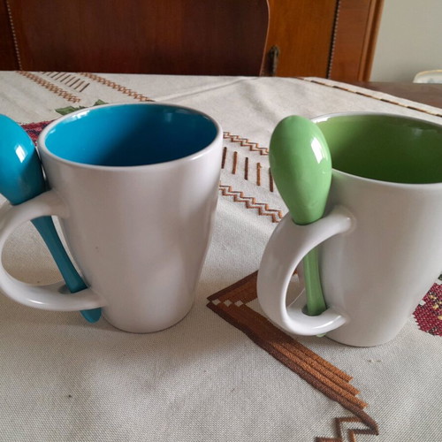 Jacobs mugs set of 2 with spoon, new, French coffee size