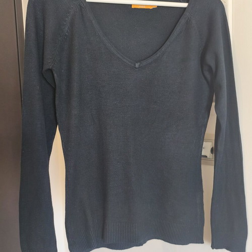 Black thin knit women's sweater with V-neck and long sleeves