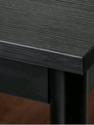 Table 110x67 like new