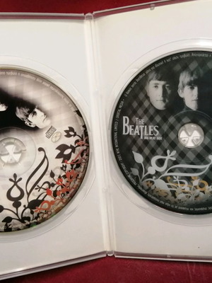 The Beatles Collectible Box Set with 1 DVD and 1 CD new