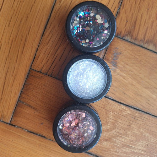 Nail decorations new with foil and powders
