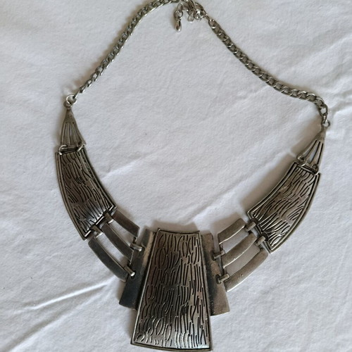 Necklace large silver used, connected pieces