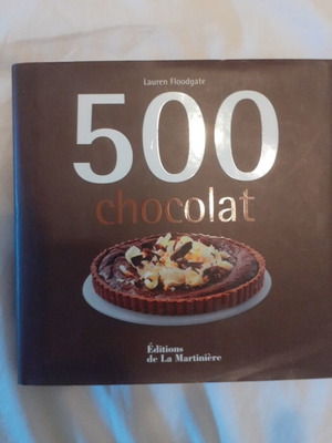 Book with 500 chocolate recipes new, French edition