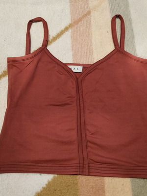 INXS top size M, burgundy, like new