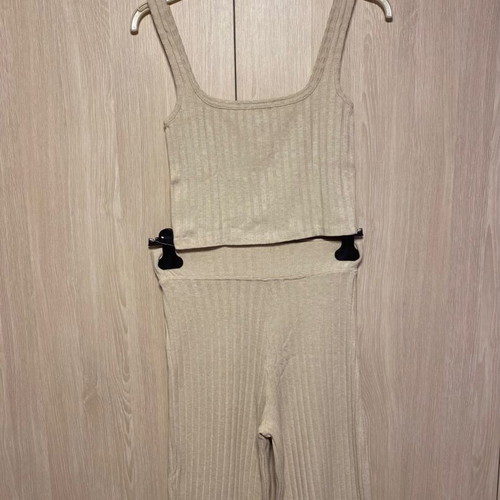 Stradivarius set like new, beige, comfortable and easy to wear