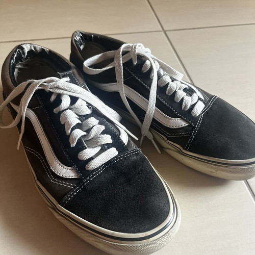 Vans sneakers, black and white, size 39