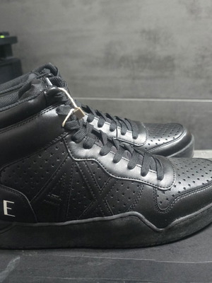 Armani Exchange sneakers XUZ003 XVC66 00002 size 42, black