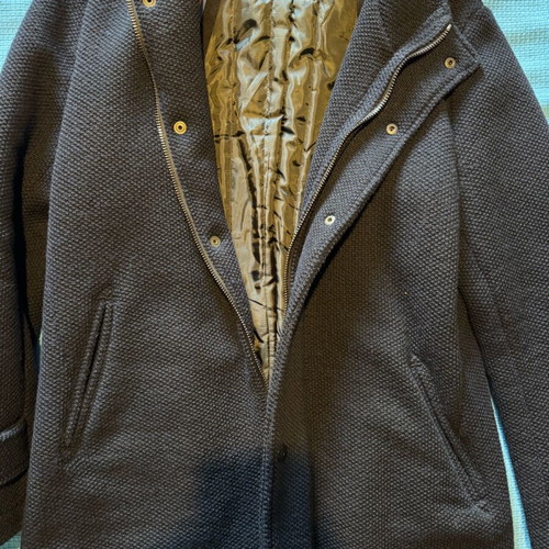 Parkas blue like new, sizes L and XL