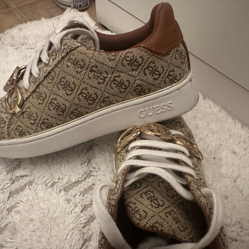Guess women's athletic shoes like new, size 37, beige gold