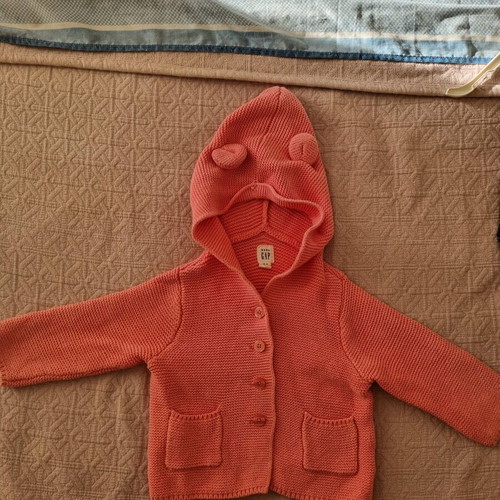 Baby Gap cardigan 12-18 months used
