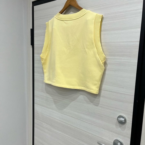 Zara women's vest new, yellow with fuzzy lining