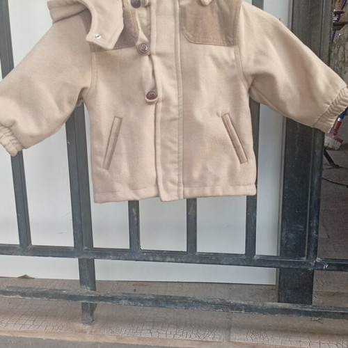 Montgomery coat like new, size 9 months, brand SAM