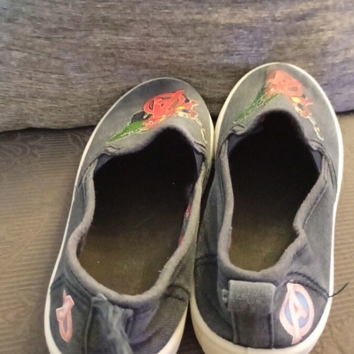 Averages Blue Shoes Size 30 Used