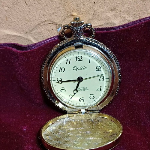 Opicin pocket watch like new, 17 jewels, wound, antimagnetic