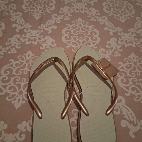 Havaianas flip flops, gold, size 41