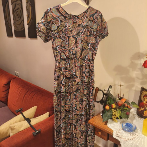 Summer long airy dress size S like new, colorful