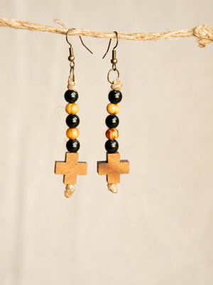 Handmade wooden earrings new, black and brown