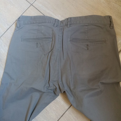 H&M Gray Pants Size 32 Like New