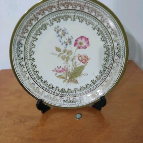 H&C Heinrich porcelain decorative plate used with gold border