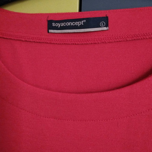 Soyaconcept dress used, size L small fit, red