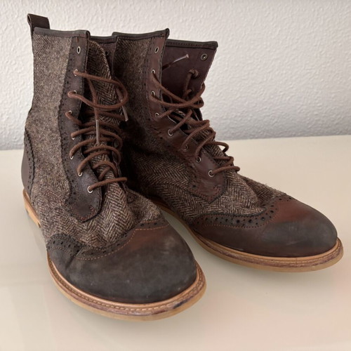 Ugg Gold Kioni boots like new, size 38, tweed and leather