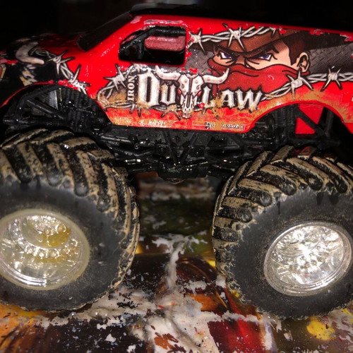 Monster truck like new