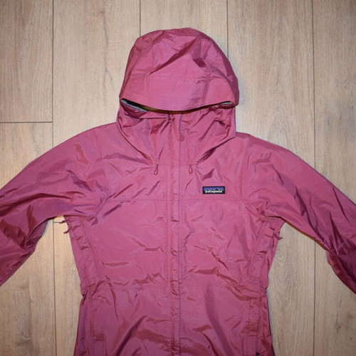 Patagonia Torrentshell 3L Rain Jacket women new, size XXS, red and pink