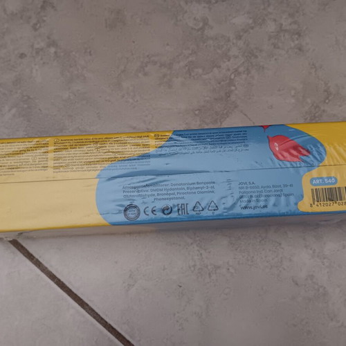 Finger paint in excellent condition