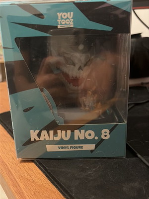 Youtooz Kaiju No8 with protector like new
