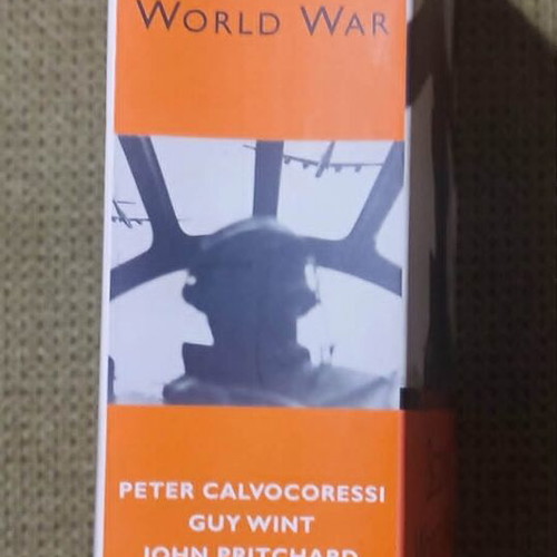 The Penguin History of the Second World War book like new, English