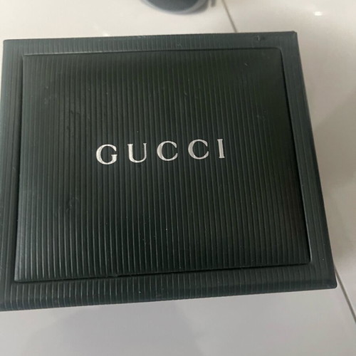 Ρολόι Gucci καινούργιο, γυναικείο, ασημί με πιστοποιητικά