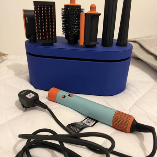 Dyson Airwarp Multi-Styler new