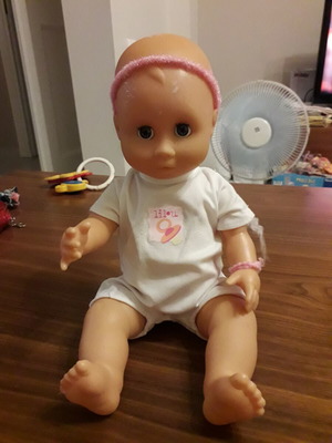 Lilou small doll