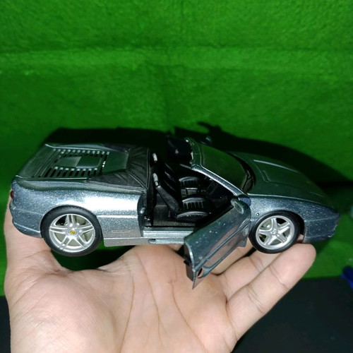 Metallic model Ferrari F355 (1994) Maisto 1:24 used, cabriolet