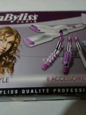 Bayliss hair styling device with curling attachments like new