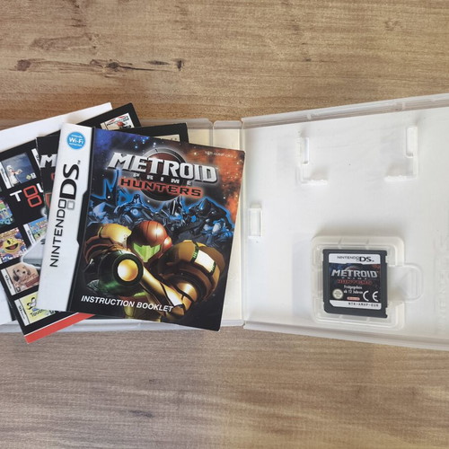 Metroid Prime Hunters Nintendo DS game like new, English version