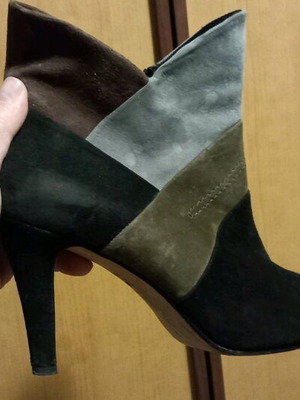 Ankle boots like new with 10 cm heel, size 41-41.5, black and gray