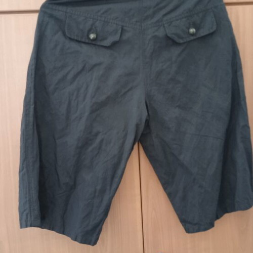 Emozioni Bermuda shorts like new, black, size M