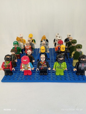 Φιγούρες συμβατές με lego σετ 9 σαν καινούργιο