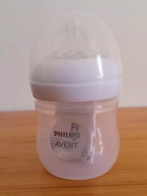 Philips Natural Response Baby Bottle with Silicone Nipple 125ml new