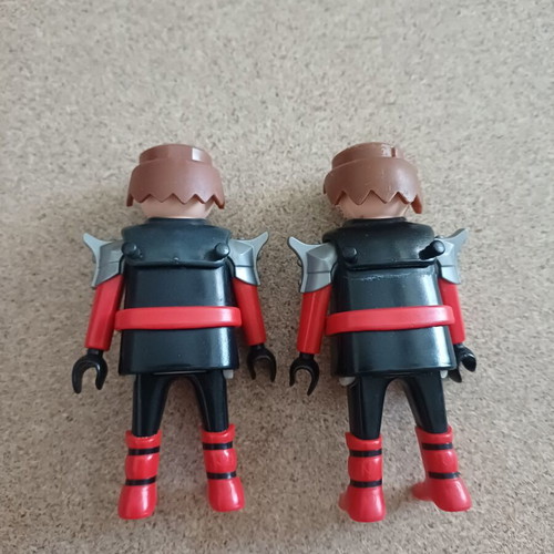 Playmobil Dragon Knights figures K29 like new