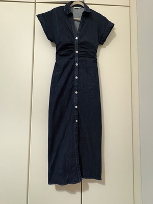 Zara denim midi dress with side zipper and front slit