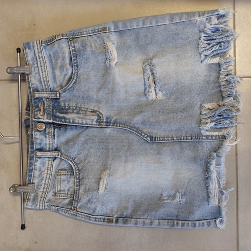 Set of 3 shorts and 2 skirts XS/S like new