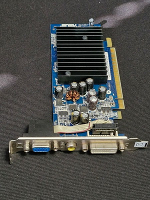 Asus EN6200TC256/TD/64M/A graphics card used, NVIDIA GeForce 6200