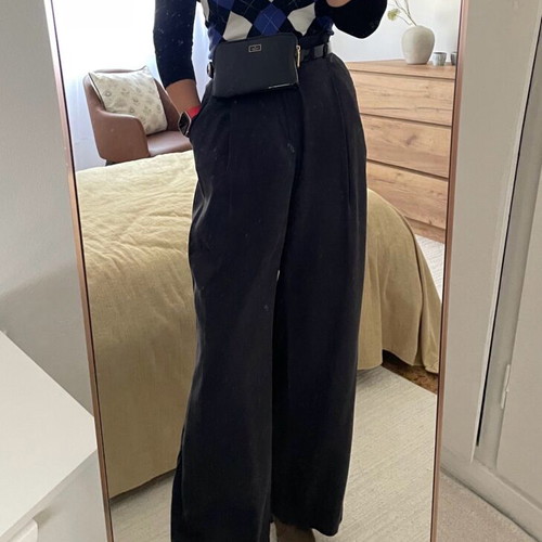 Kate Spade New York waist bag, black patent leather