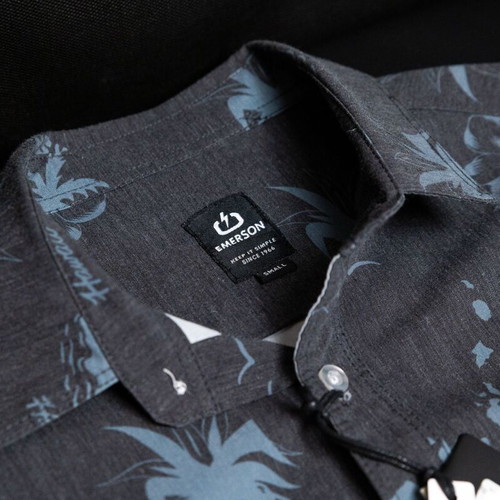 Emerson Grey Floral Short-Sleeve Shirt like new, size S