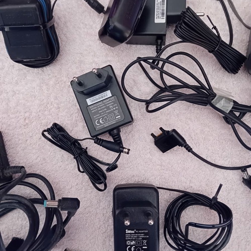 Mobile phone chargers used, pack No 2, for old models