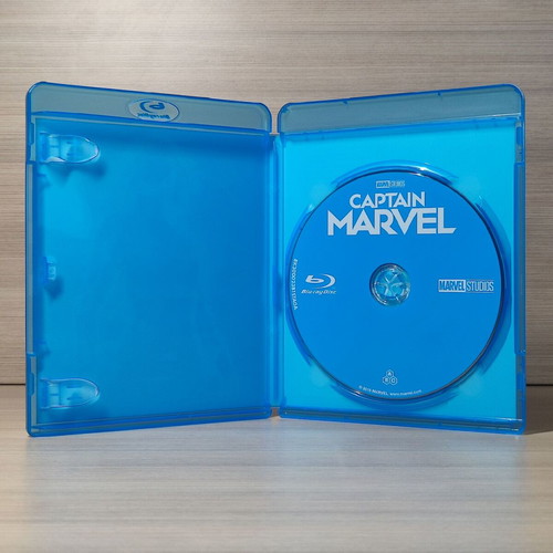 Captain Marvel Blu-Ray like new with Greek subtitles