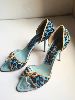 Le Silla vintage peep toe pumps like new, multicolor
